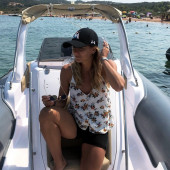 Laure Boulleau oops