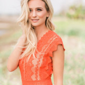 Lauren Bushnell 