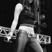 Lauren Harris