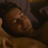 Laurence Leboeuf topless scene