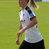 Lea Schueller 