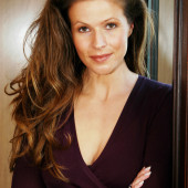 Leonore Capell
