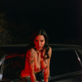 Lily Andrews 