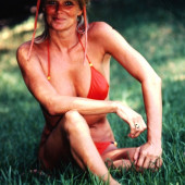 Linda Evans