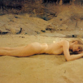 Linda Evans
