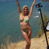 Lindsay Clubine hot