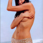 Lisa Snowdon 