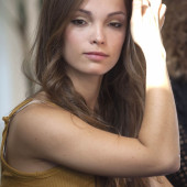 Lola Le Lann hot