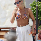 Lottie Tomlinson 