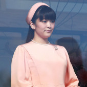 Mako Komuro 