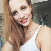 Mary Wet sexy