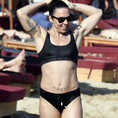 Melanie Chisholm bikini