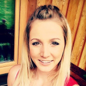Melissa Naschenweng