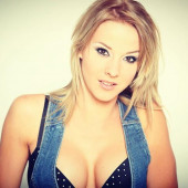 Michelle Littbarski sexy