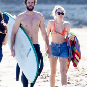 Miley Cyrus beach