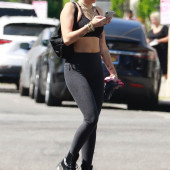 Miley Cyrus body