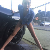 Miley Cyrus leaked photos