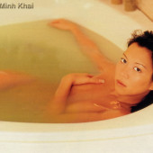 Minh-Khai Phan-Thi naked