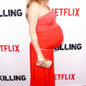 Mireille Enos pregnant