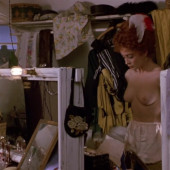 Moira Kelly