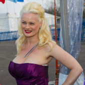 Monique Sluyter