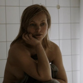 Nadja Uhl