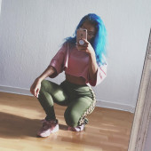 Naomi Jonzeck selfie