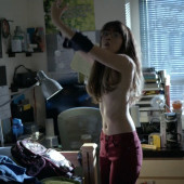 Nichole Bloom