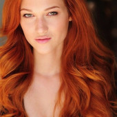 Nicole Fox antm