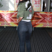 Nicole Scherzinger jeans