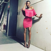 Nikeata Thompson koerper