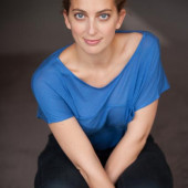 Nora Binder sexy