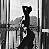 Olia Tira