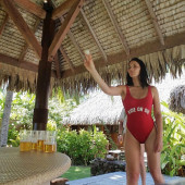 Olivia Munn leaked nudes
