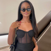 Onyi Alaike 