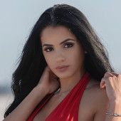Paola Duque