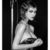 Paula Bulczynska topless