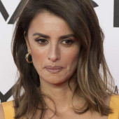 Penelope Cruz lips
