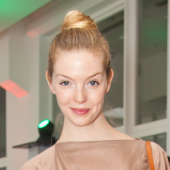 Pheline Roggan