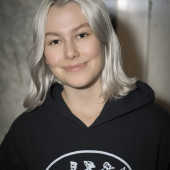 Phoebe Bridgers 
