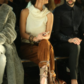 Pia Wurtzbach feet