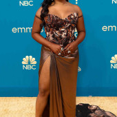 Quinta Brunson 