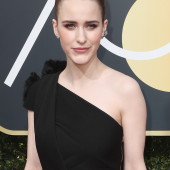 Rachel Brosnahan golden globes
