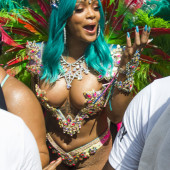 Rihanna hot