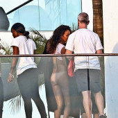 Rihanna nackt