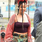 Rihanna nippel