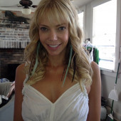 Riki Lindhome private pics