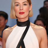 Rosamund Pike