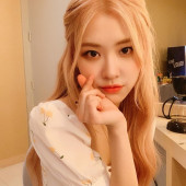 Rose Park Chaeyoung 
