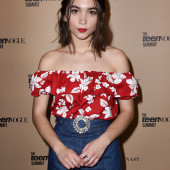 Rowan Blanchard braless
